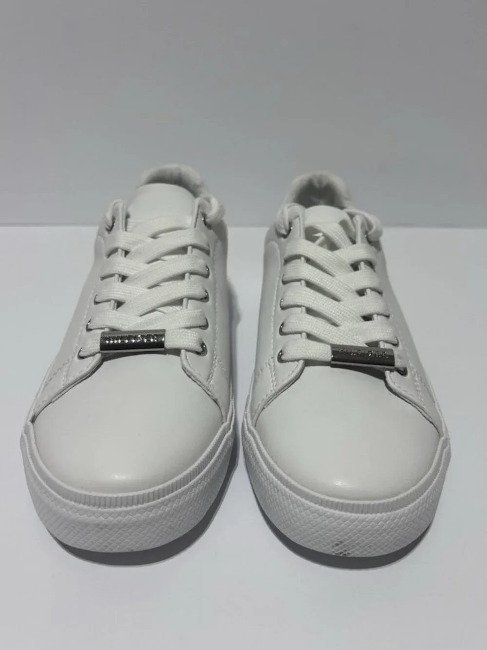 Tommy Hilfiger Women’s Laddi White Lace-Up Sneakers, Size 8 M